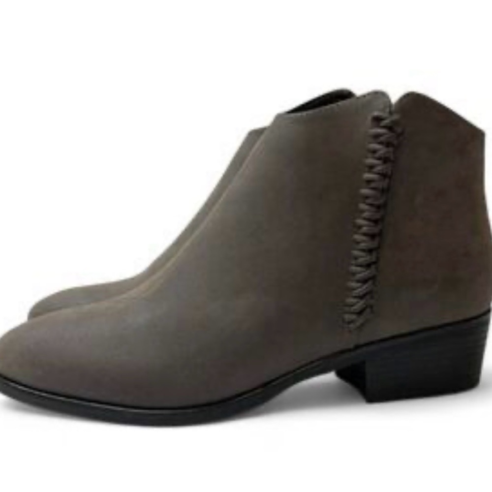 Mia Jaice Ankle Lasso Bootie in Gray Size 8.5 NWT